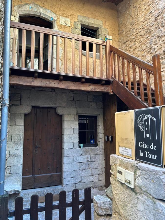 Gite De La Tour Saint-Guilhem-le-Desert Exteriör bild