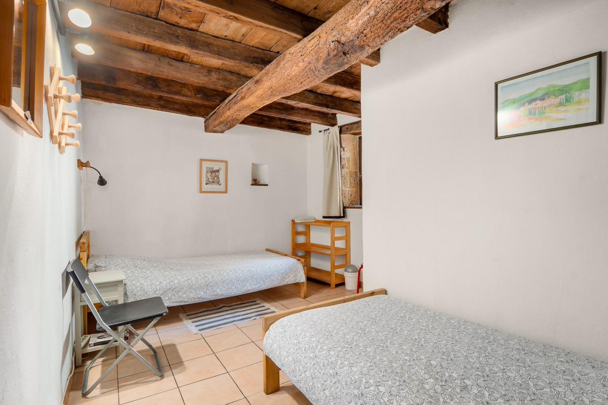 Gite De La Tour Saint-Guilhem-le-Desert Exteriör bild